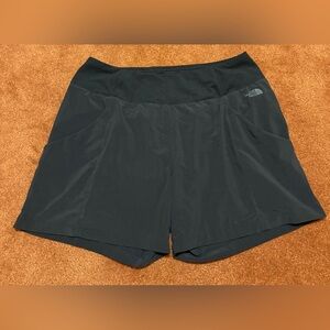 The North Face Flashdry Black Athletic Shorts Womens Size S Lined Pockets